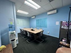 A'posh Bizhub (D27), Factory #455296901
